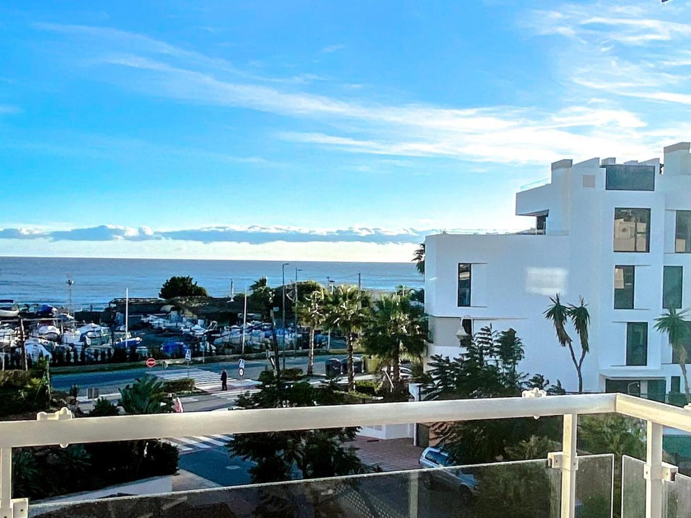Escapada Familiar En Torrox Costa A 100M De La Playa, Vistas Al Mar Y Parking Gratis Apartment Luaran gambar